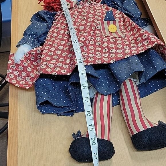 Raggedy Ann doll and 1969 book - Picture 5 of 10